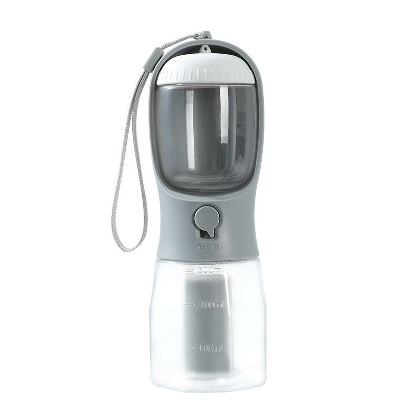 Tragbare Hundeflasche 3-in-1 – Für Wasser, Futter & Hundekotbeutel – Ideal für Reisen & Spaziergänge.