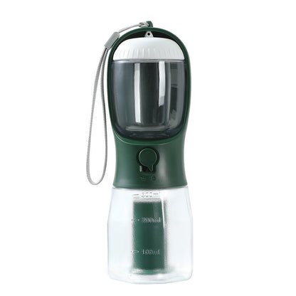 Tragbare Hundeflasche 3-in-1 – Für Wasser, Futter & Hundekotbeutel – Ideal für Reisen & Spaziergänge.