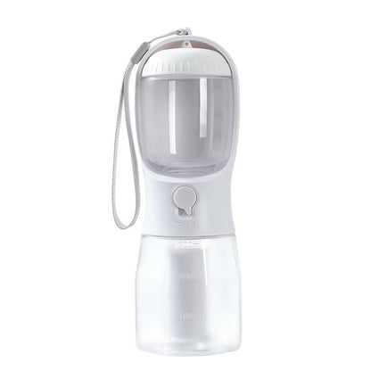 Tragbare Hundeflasche 3-in-1 – Für Wasser, Futter & Hundekotbeutel – Ideal für Reisen & Spaziergänge.